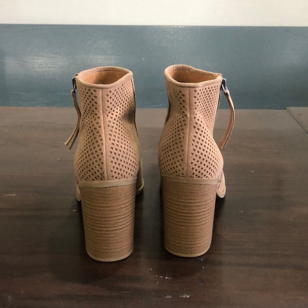 Universal Thread suede booties - Picture 4 of 5